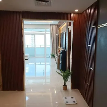 شقة فخمة وواسعة تسع عائلة كبيرة Adschman Exterior foto