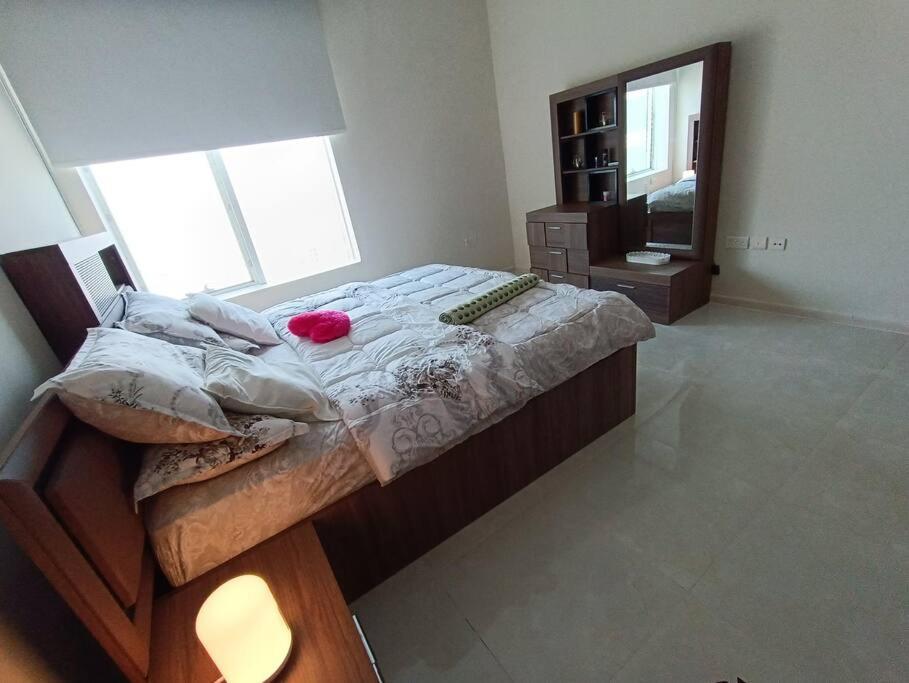 فخمة وواسعة تسع عائلة كبيرة Apartment Ajman