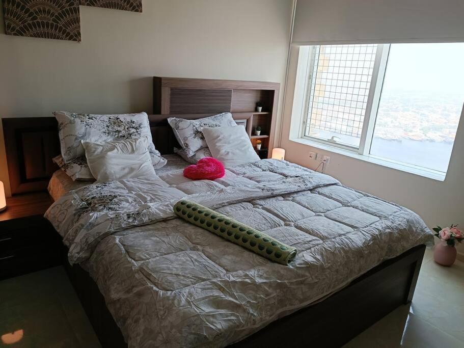 Apartment فخمة وواسعة تسع عائلة كبيرة *