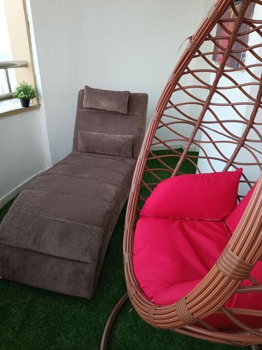 فخمة وواسعة تسع عائلة كبيرة Apartment Ajman